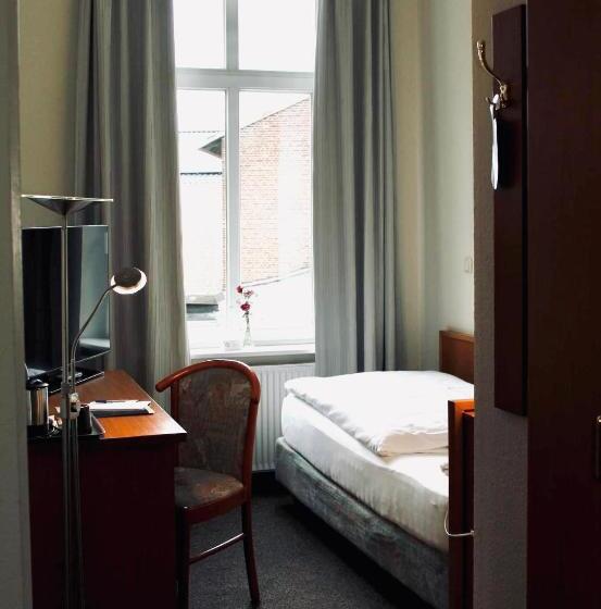 スタンダードシングルルーム, & Gastro Adler Gmbh