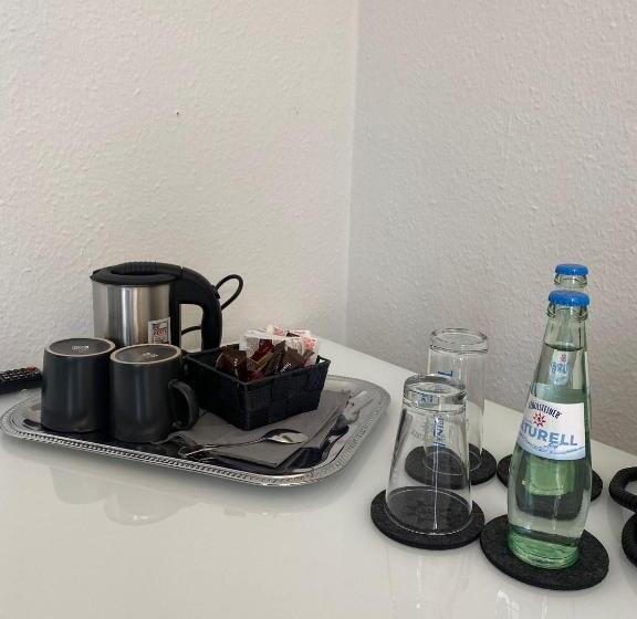 スタンダードシングルルーム, & Gastro Adler Gmbh