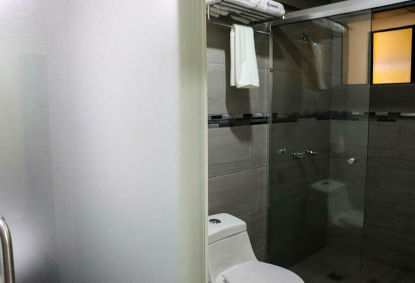 חדר דלוקס, Mision 11