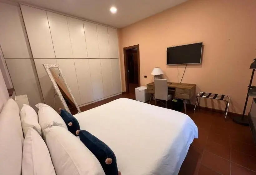 スーペリアースイート, Guest House La Selvotta