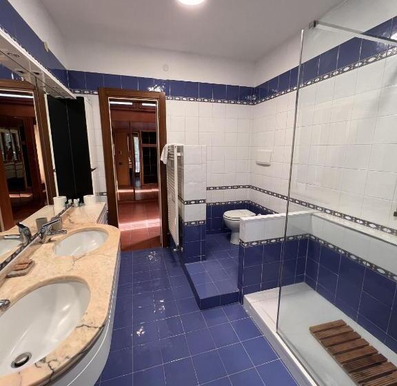 スーペリアースイート, Guest House La Selvotta