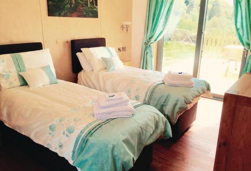 2间卧室的房子, Castle Pren Lodges