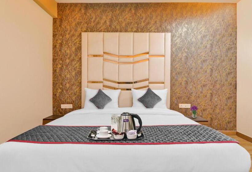 غرفة كلاسيكية ثلاثية, Blueline