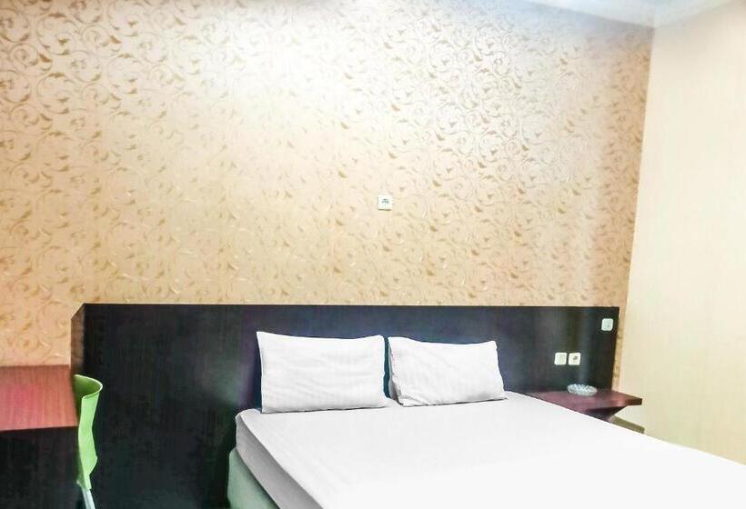 Номер Deluxe, Oyo 91936  Lima Dara