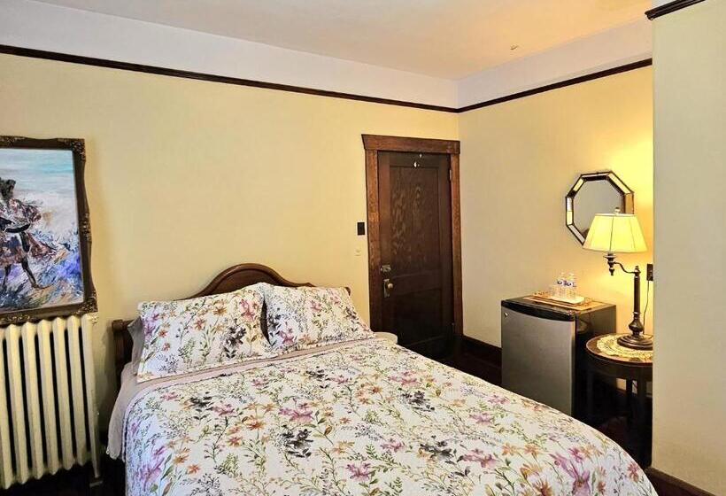 סוויטה, Royal Hotel Sydney