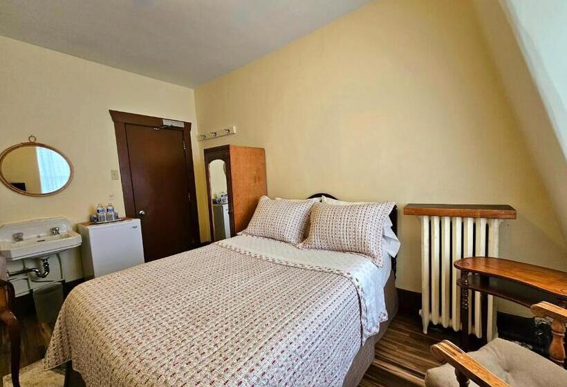 סוויטת ג'וניור, Royal Hotel Sydney