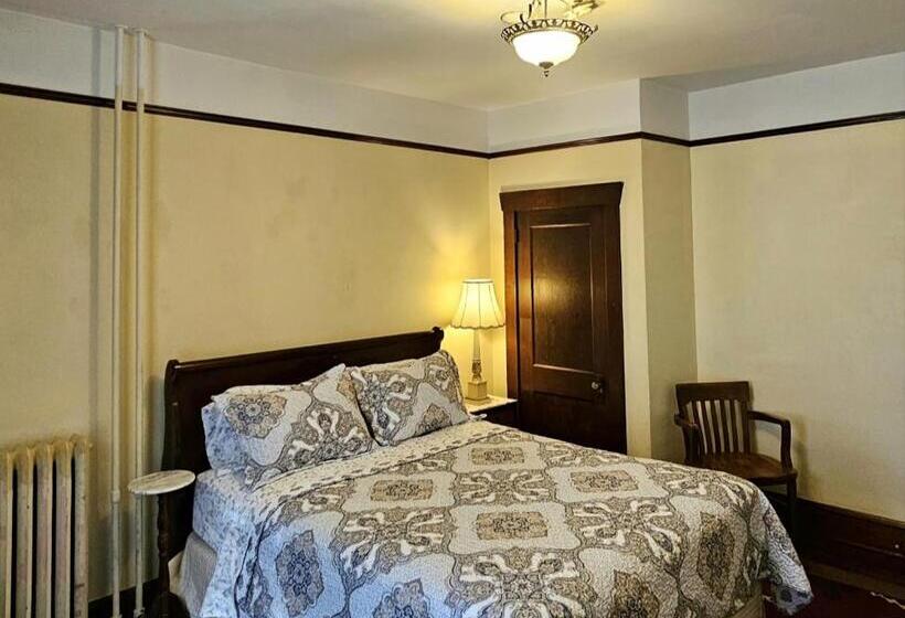 سوئیت 2 خوابه, Royal Hotel Sydney