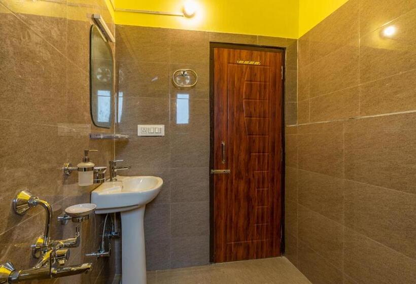 带阳台的豪华间, The Hosteller Tirthan Valley