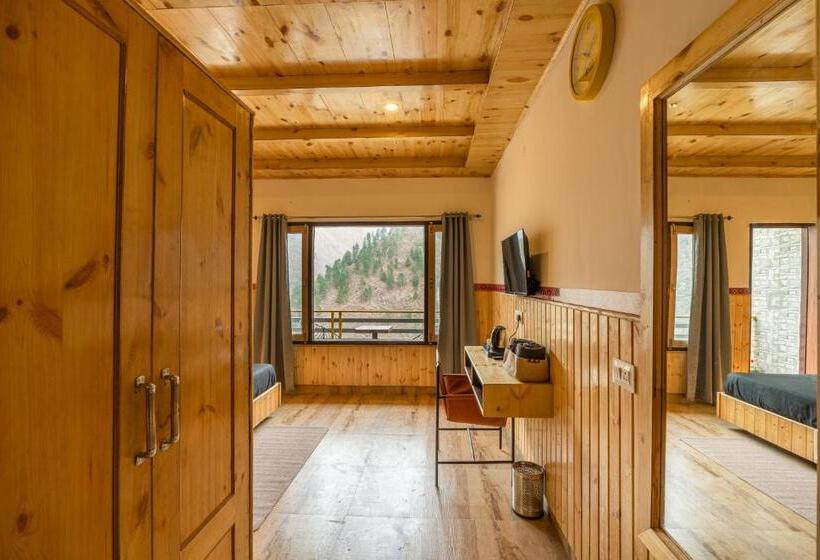 발코니 디럭스 룸, The Hosteller Tirthan Valley