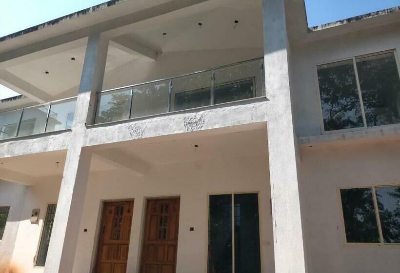 חדר סטנדרט עם מרפסת, Silent Valley Nest