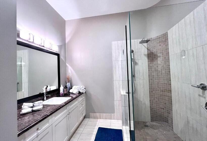 스탠다드 스튜디오 킹침대, Kia Oceanview Property