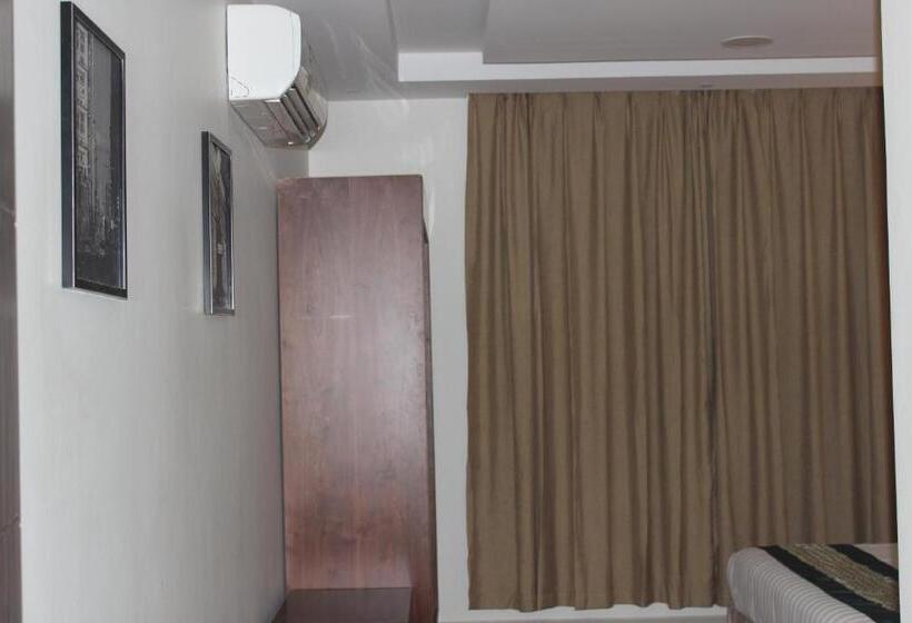 اتاق سوپریور, Delta Hotel Suites