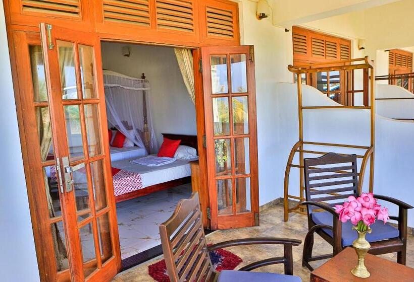 Номер Deluxe Вид на Море с Балконом, Esprit Bentota