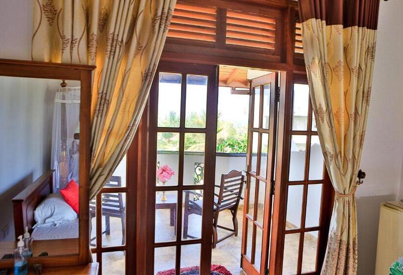 Номер Deluxe Вид на Море с Балконом, Esprit Bentota