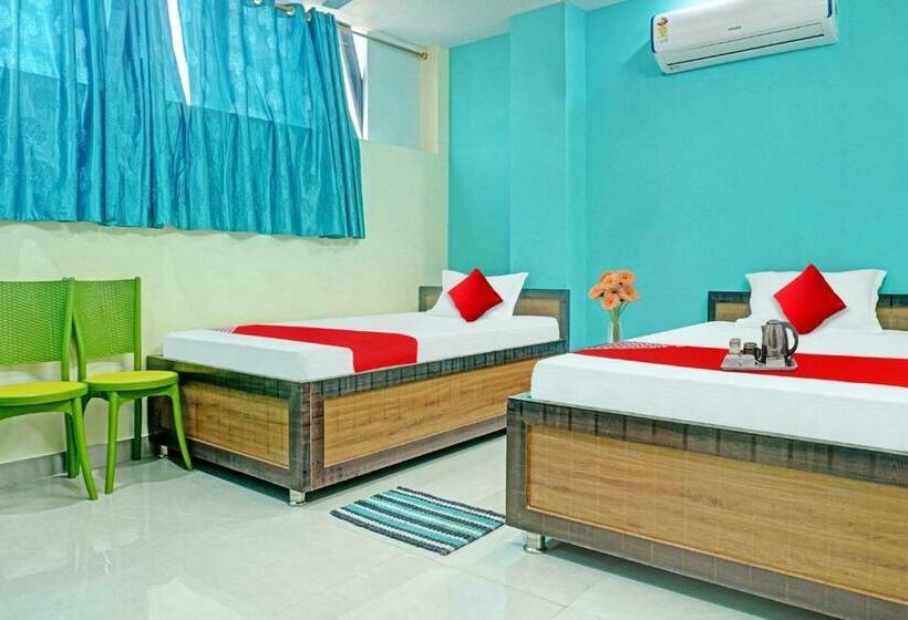 חדר קלאסי לשלושה, Flagship Raushni Guest House