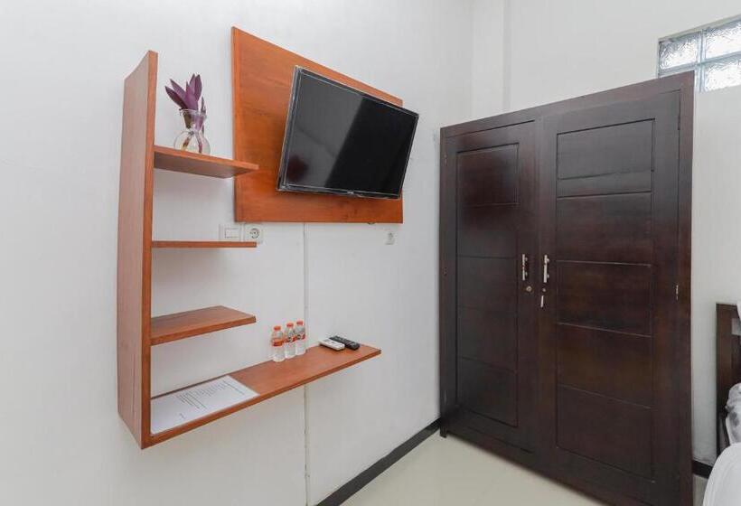 Номер Стандарт, Reddoorz Syariah Near Universitas Jember
