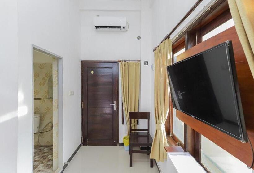 Номер Стандарт, Reddoorz Syariah Near Universitas Jember