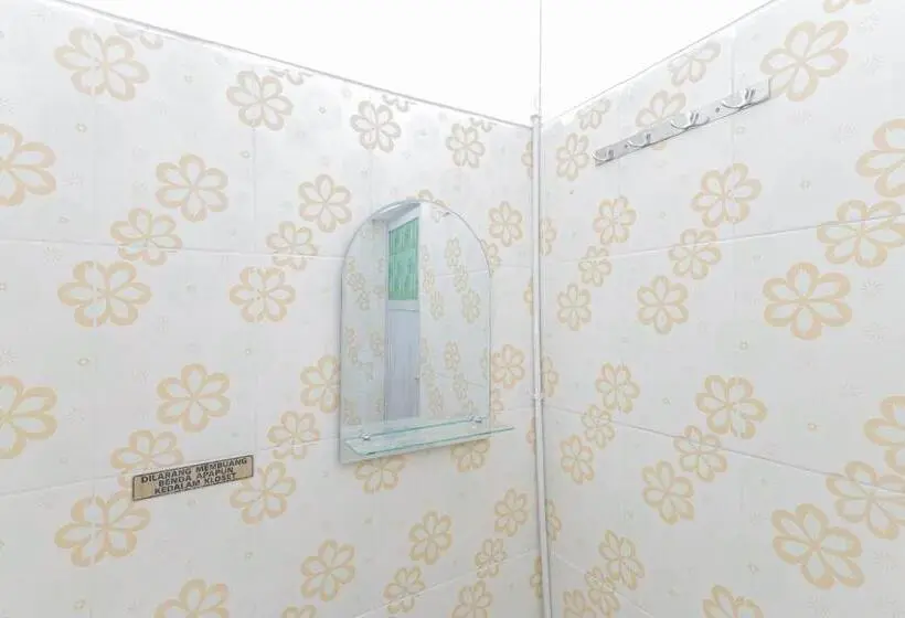 اتاق اکونومی, Reddoorz Syariah Near Universitas Jember
