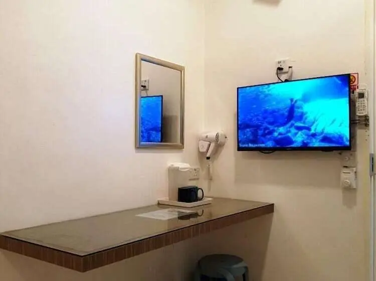 Deluxe Kolmen Hengen Huone, Garden 96 Inn