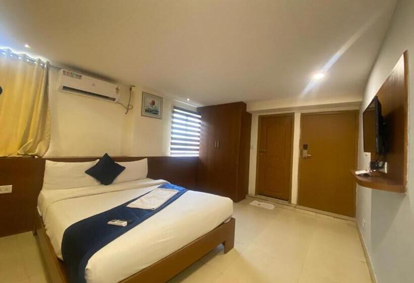 Habitación Estándar, O V3r Residency