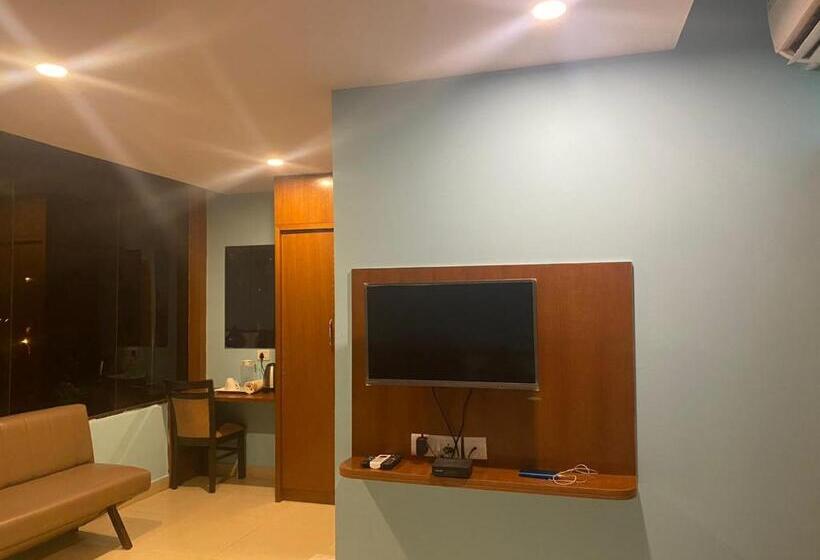 Habitación Estándar, O V3r Residency