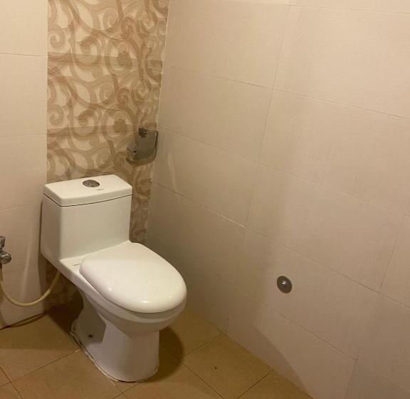 Chambre Standard, O V3r Residency