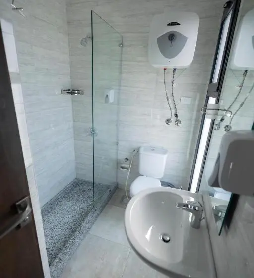 سوییت لوکس, Royal Inn Residence New Cairo