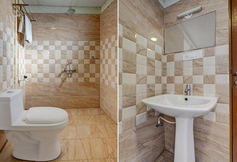 Chambre Standard, O V3r Residency