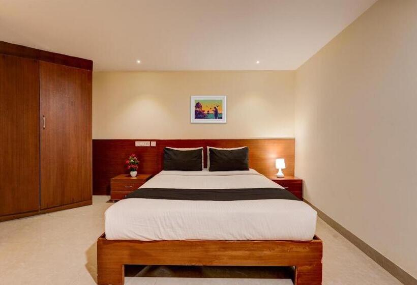 Habitació Estàndard, O V3r Residency