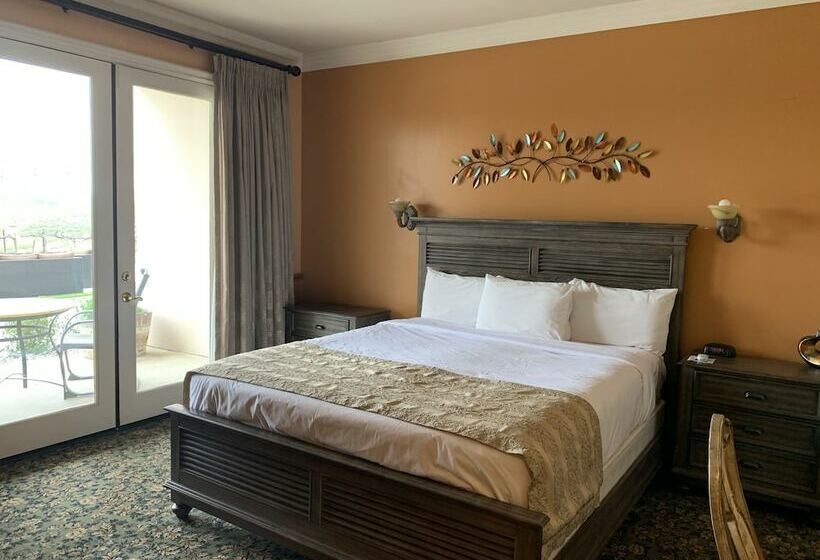 キングサイズベッドのスタンダードルーム, Churon Inn Winery