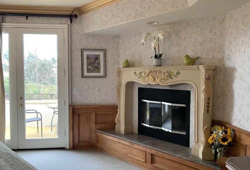 キングサイズベッドのスタンダードルーム, Churon Inn Winery