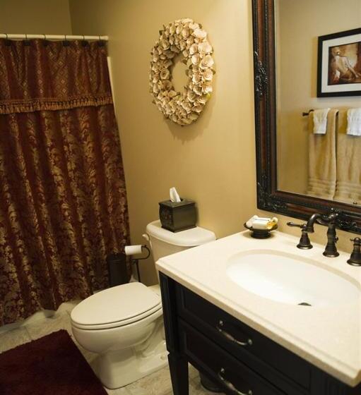 스탠다드 룸 킹사이즈 침대, Inn At The Olde Silk Mill