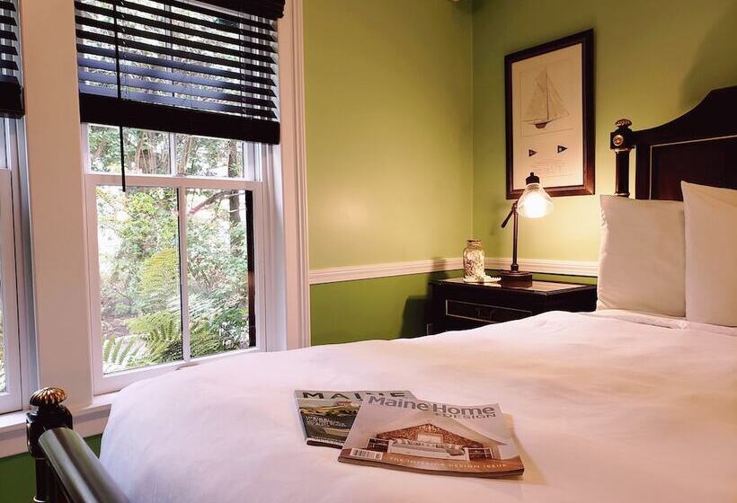 חדר דחוקס עם מיטת קינג, The Primrose