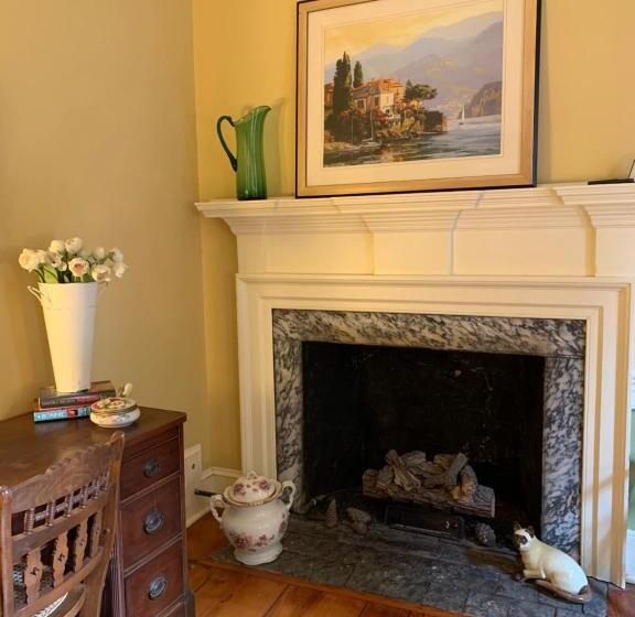 غرفة قياسية مطلّة علي الحديقة, The Lily Inn  Burlington