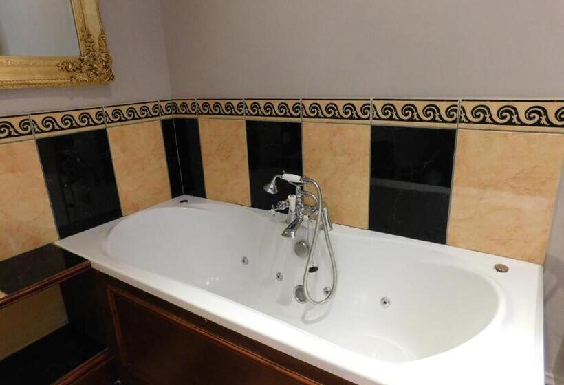 Номер Superior, The Old Registry Guest House