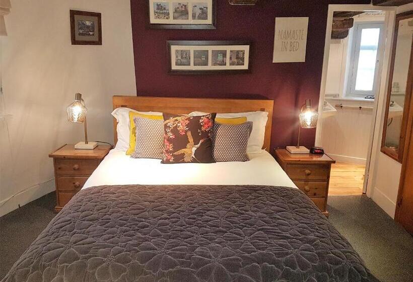 إستوديو قياسى مطل على البحر, The Windmill