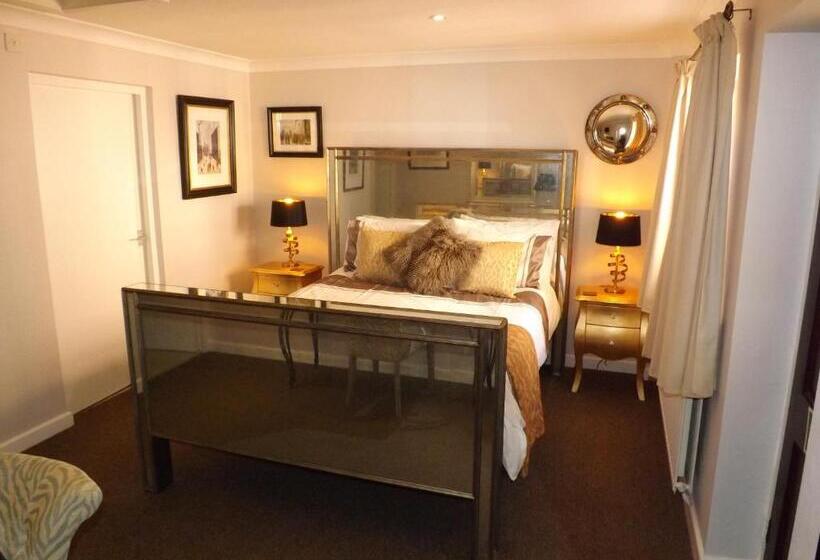 منزل غرفتين نوم, The Windmill