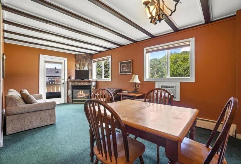 4인용 스탠다드 룸, The Whitney S Inn At Jackson