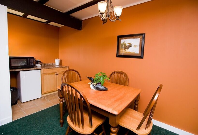 4인용 스탠다드 룸, The Whitney S Inn At Jackson