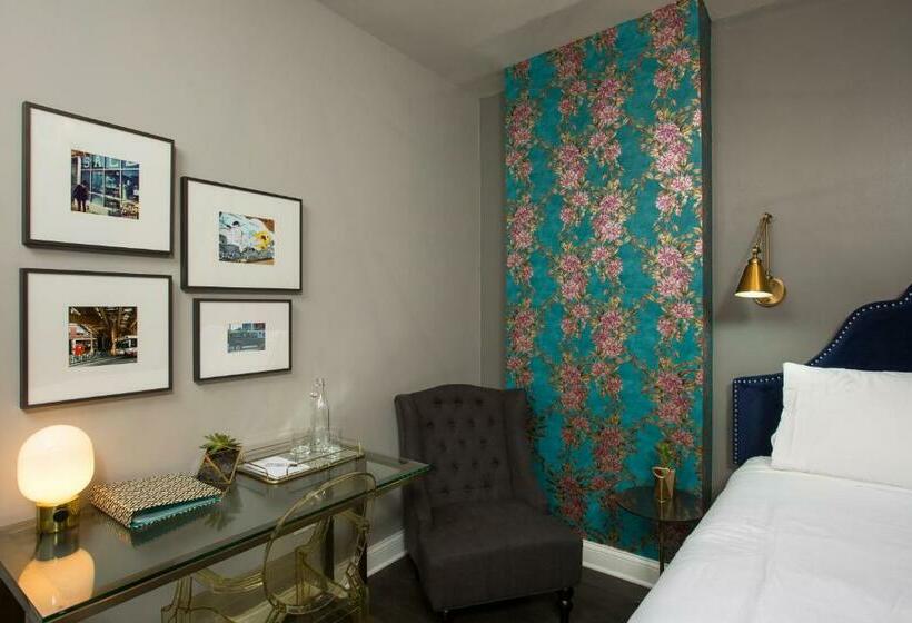اتاق استاندارد, Wicker Park Inn