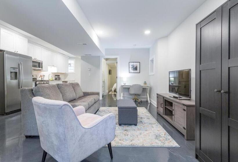 آپارتمان 1 خوابه, Wicker Park Inn