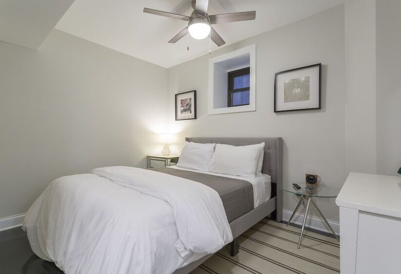 Апартаменты 1 Спальня, Wicker Park Inn