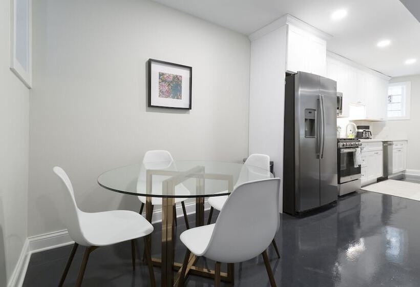 آپارتمان 1 خوابه, Wicker Park Inn