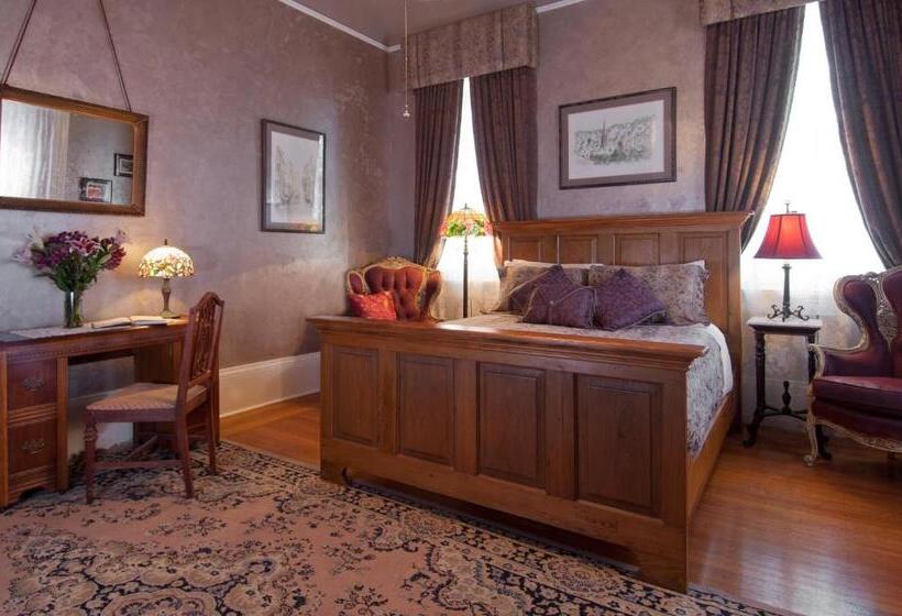 Quarto Estandar Banheiro Compartilhado, Hh Whitney House   A Bed & Breakfast On The Historic Esplanade
