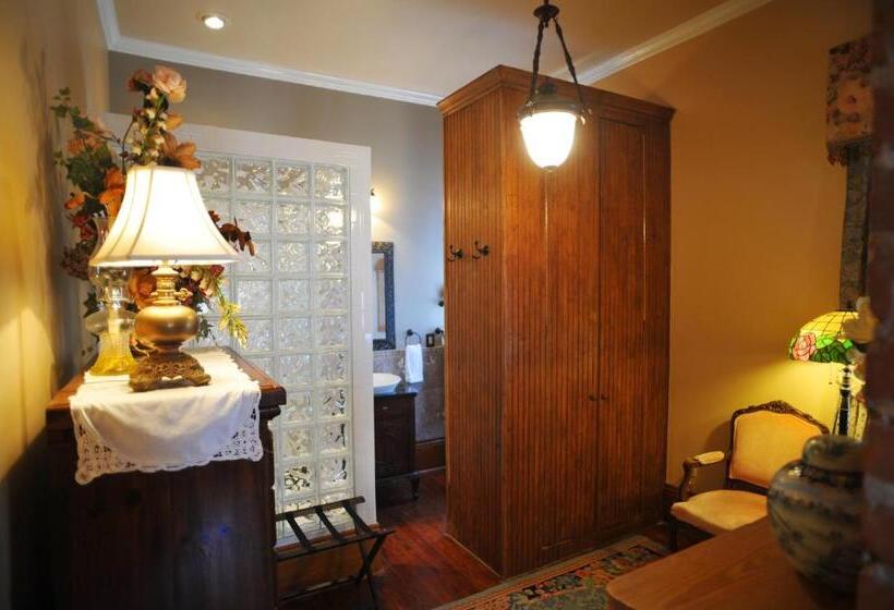 Suíte, Hh Whitney House   A Bed & Breakfast On The Historic Esplanade