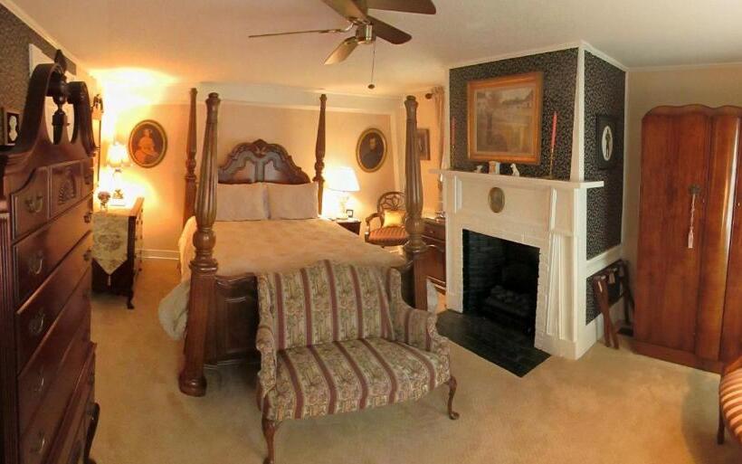 اتاق استاندارد, Holiday Guest House Bed & Breakfast