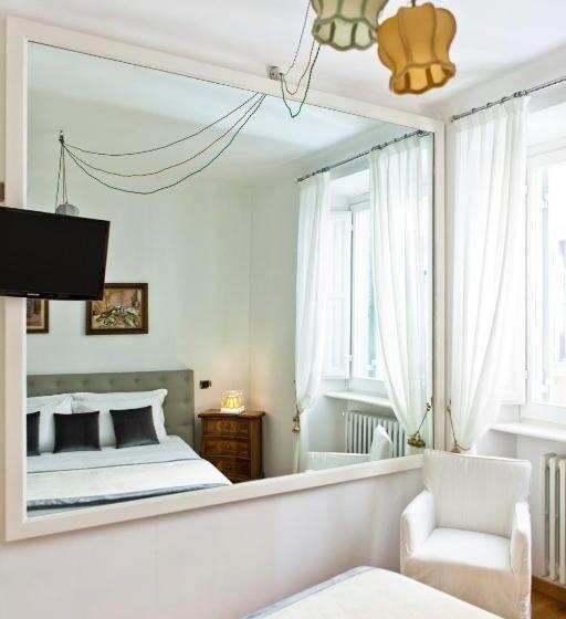 اتاق لوکس, Garibaldi Suites Piazza Di Spagna