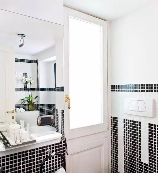 اتاق استاندارد, Garibaldi Suites Piazza Di Spagna