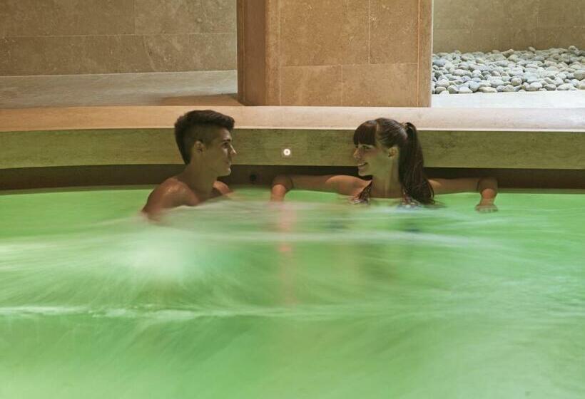 חדר דלוקס, A.roma Lifestyle