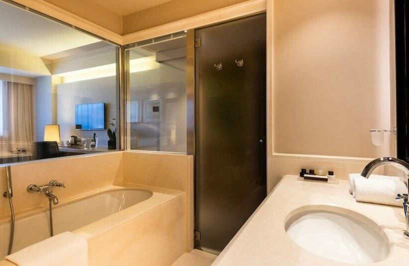 חדר דלוקס, A.roma Lifestyle